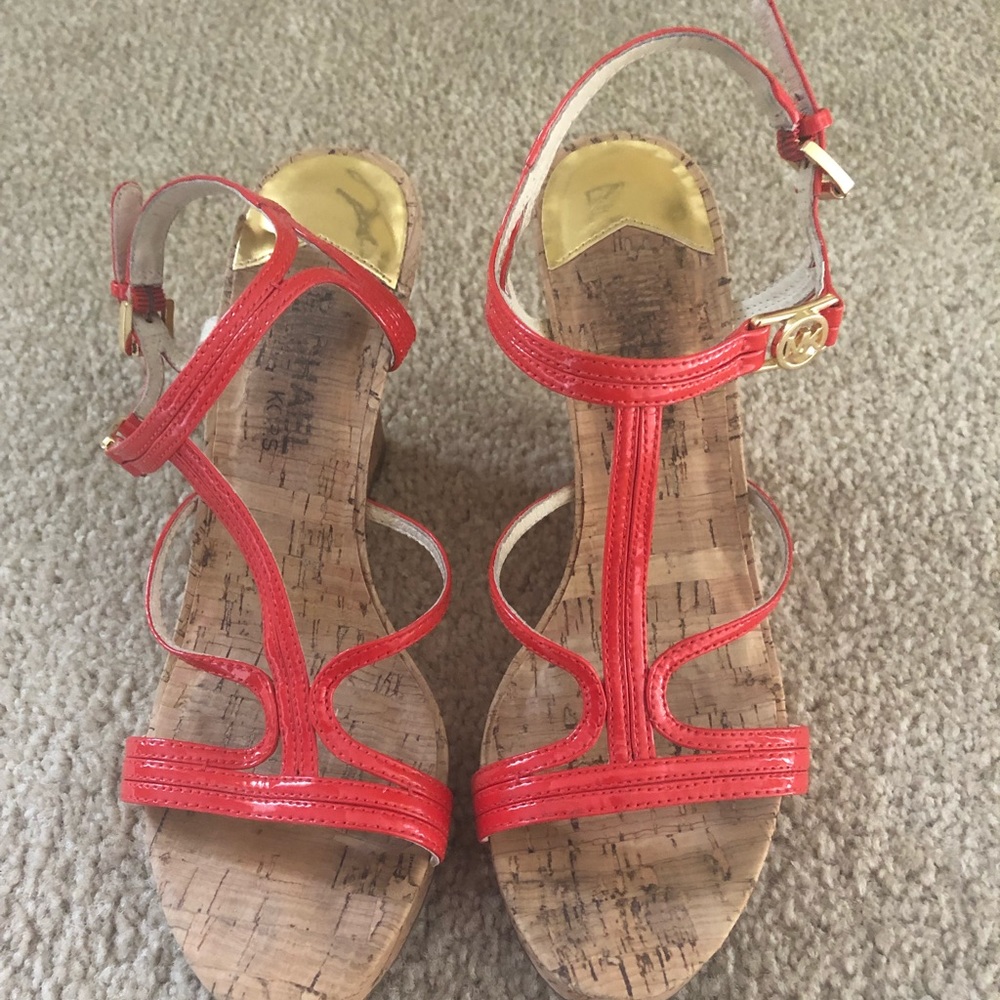 MK wedges